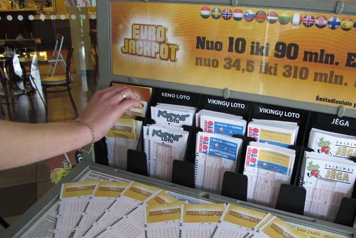 Dalį loterijų mokesčio siūloma perduoti skirstyti pačiam verslui