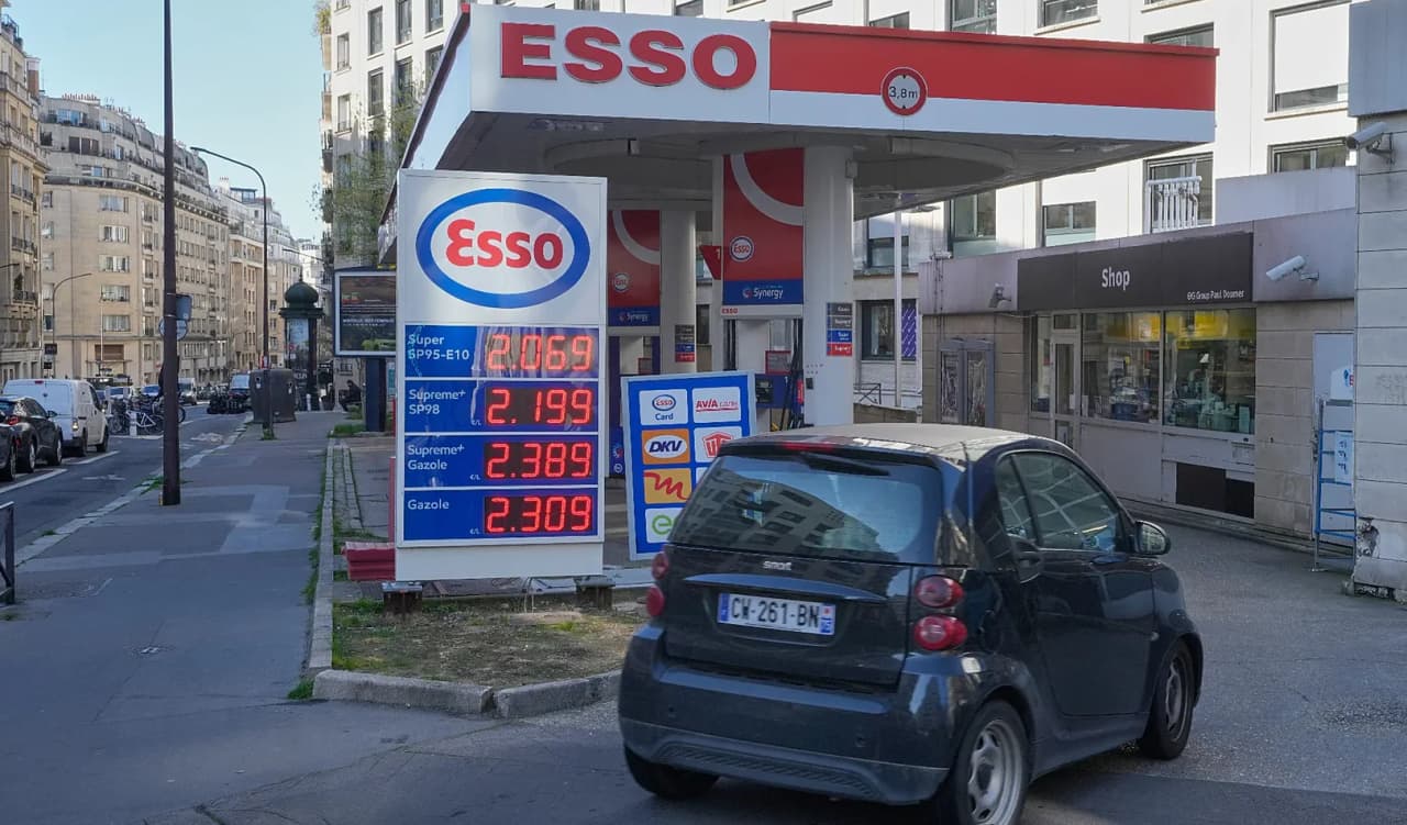 ES degalų kainos pasiekė rekordą: dyzelino brangimas gali tęstis iki spalio