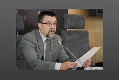 Už pasipriešinimą įtakingiems ponams - teroras darbe