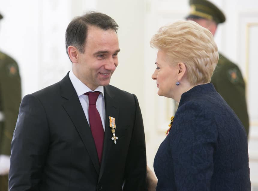 Energetikos ministras ir prezidentė apdovanojimų šventės „Už nuopelnus Lietuvai“ metu. Nuotr. tv3.lt