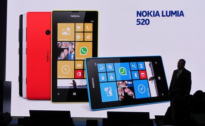 Net trečdalį „Windows Phone 8“ rinkos užima „Nokia Lumia 520“