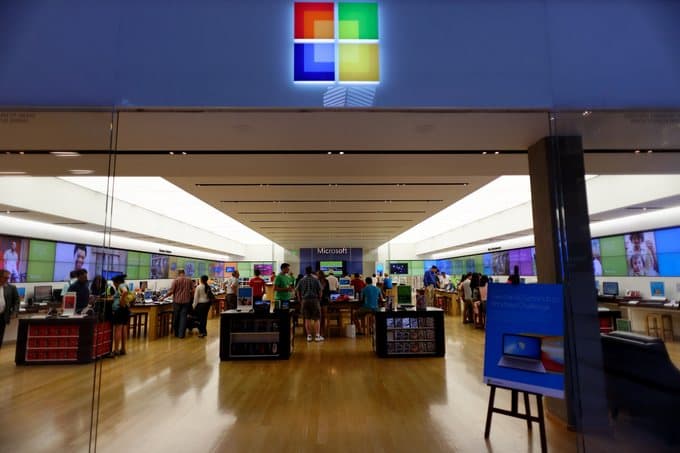 Prekių ženklų dvikovos: „Microsoft“ stipresnė nei „Apple“