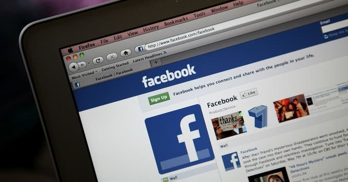 „Facebook“ samdo redaktorius, kurie dirbs su naujienų aplikacija