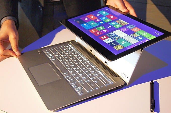 „Sony“ atsisako stacionarių „Windows“ versijų, svarsto apie „Windows Phone“