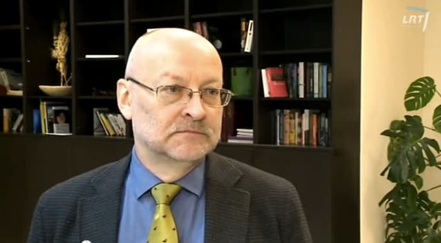 Žurnalistas, Nepriklausomybės akto signataras, vienas iš bulvarinės žiniasklaidos kūrėjų Rimvydas Valatka