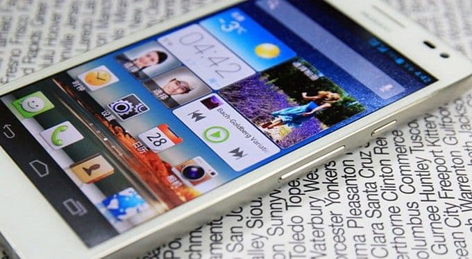 „Huawei“ ruošia „Ascend D“ serijos telefoną su QHD ekranu
