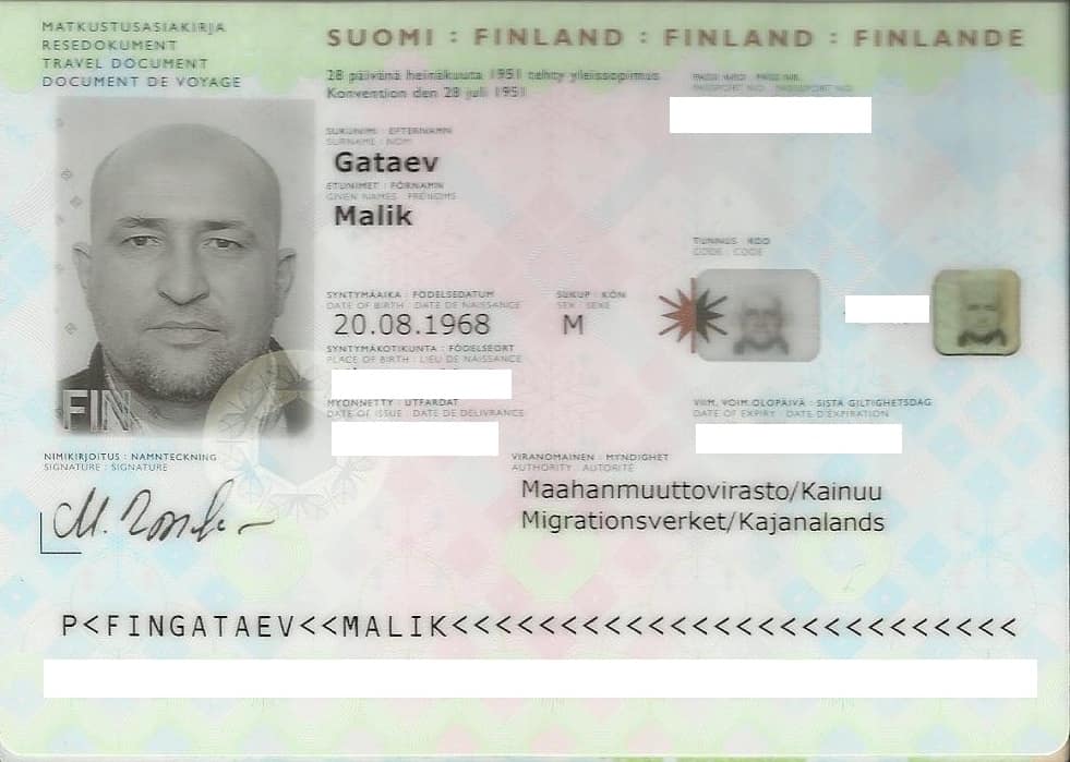 Šiame puslapyje nurodyta 1951-07-28 Ženevos konvencija dėl pabėgėlių statuso (žr. vertikalią eilutę kairėje), reglamentuojanti Ch. ir M. Gatajevų buvimą Suomijoje: