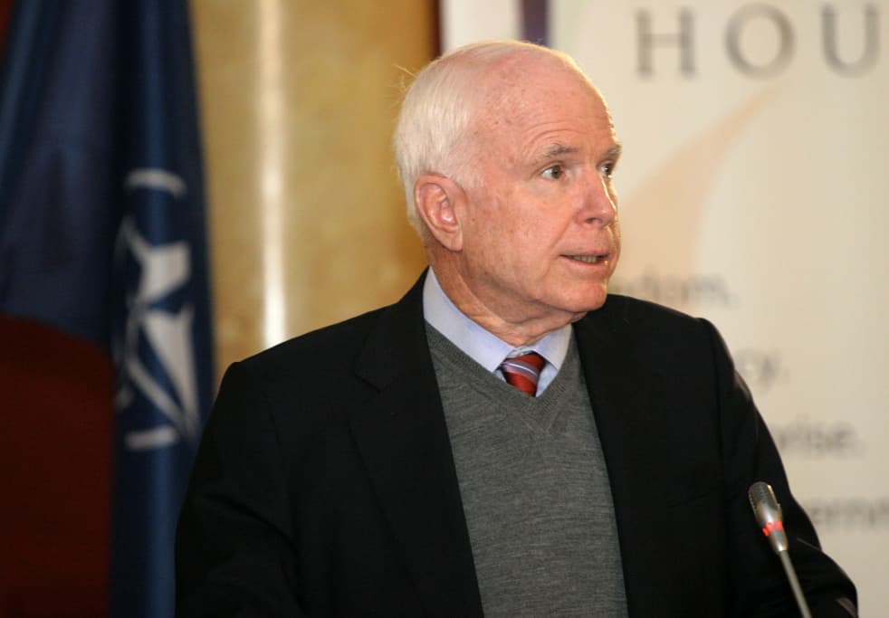 Respublikonų partijos atstovas JAV Senate Johnas McCainas. Nuotr. Eltos