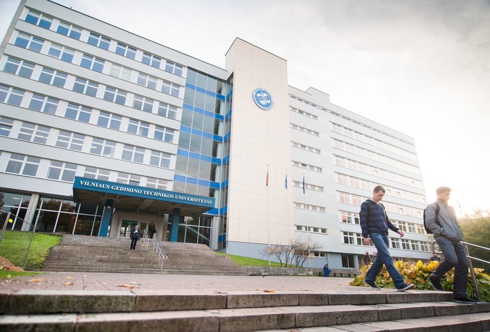 VGTU mokslininkai: miestų ateitis – energiją pasigaminantys namai