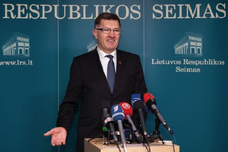 Po prezidentės provokacijos, premjeras užsimena apie galinčias kilti problemas šalies ekonomikai