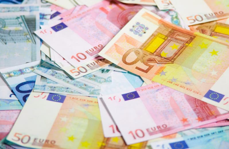 Prognozės pasitvirtino: šiemet Lietuvoje buvo pats tinkamiausias metas įsivesti eurą