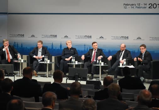 D. Grybauskaitė: užmerkdami akis prieš Rusijos elgesį Ukrainoje ir Sirijoje rizikuojame