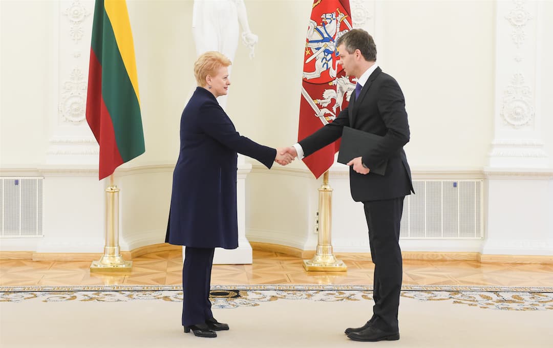 VSD direktorius D. Jauniškis (dešinėje). Nuotr. prezidentas.lt
