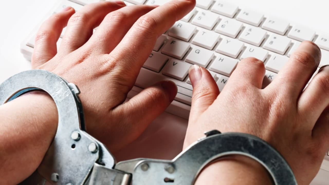 Teroristinė Rusija atsijungs nuo pasaulinio interneto tinklo