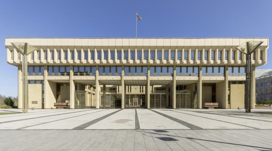 LR Seimas.