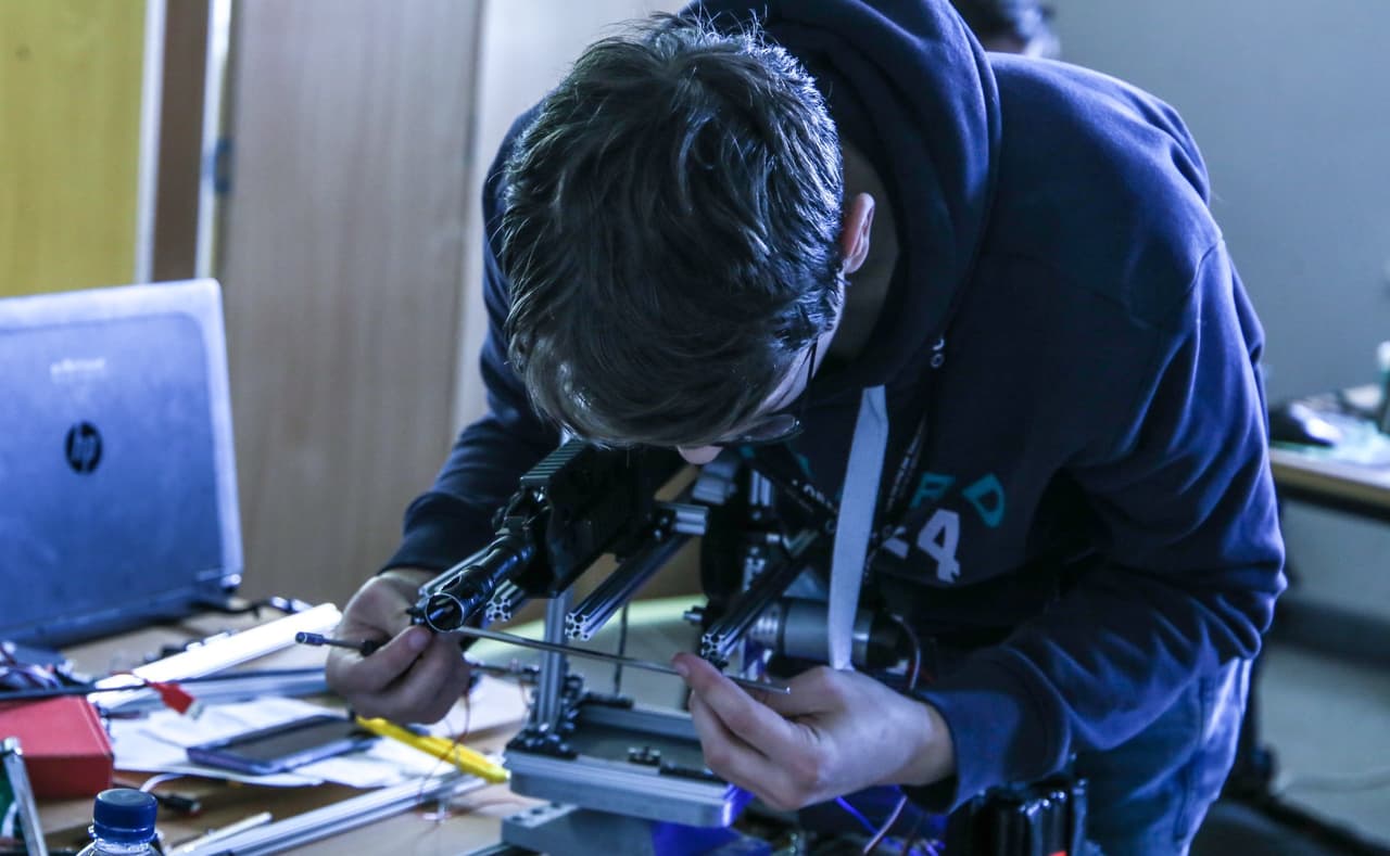 Asociatyvios nuotraukos iš 2019 m. vykusio hakatono Lietuvos kariuomenėje.