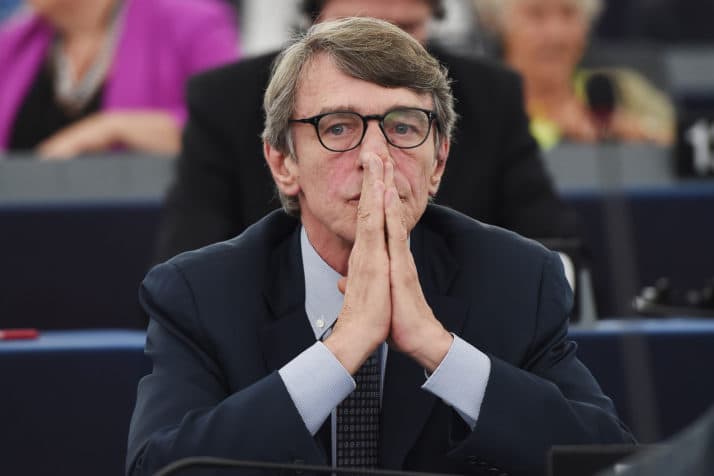 Privalome apsaugoti silpniausias visuomenės grandis, sako Davidas Sasolis. politico.eu nuotr.