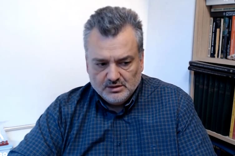 Plamenas Paskovas.