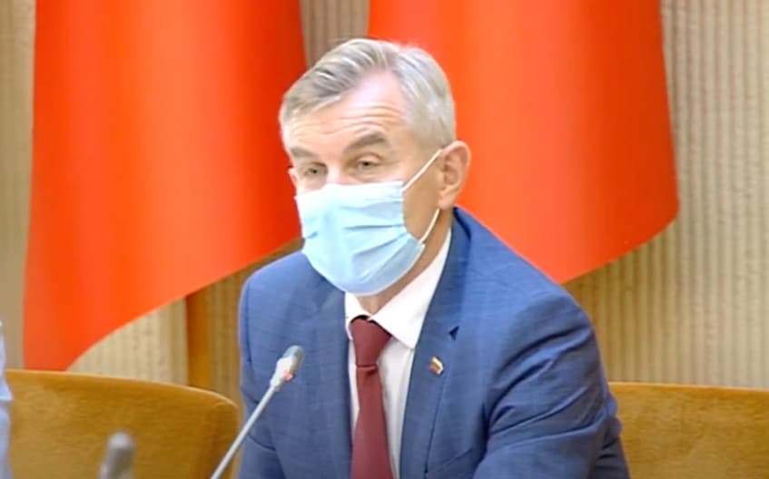 Ar Seimo pirmininko veikla susijusi su Seimo veikla?