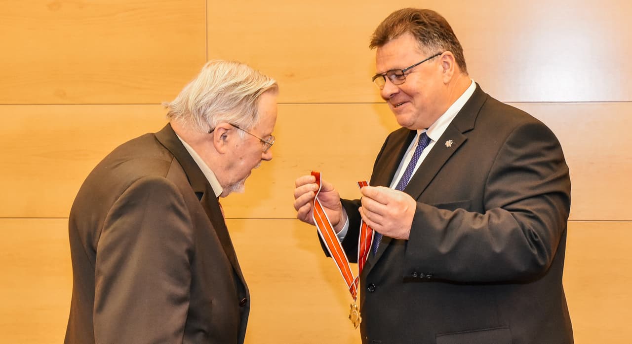 Lietuvos diplimatijos vadovas Linas Linkevičius (dešinėje).