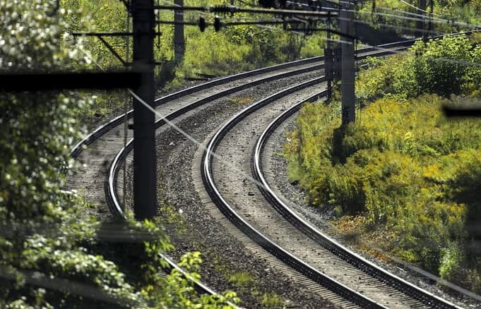 Kovos už Rusijos demokratiją pasekmės: Latvijos geležinkeliai turės atleisti 1500 darbuotojų