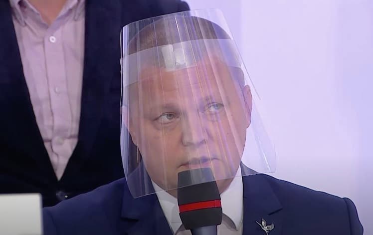 Susirinkęs rusofobų būrys valstybinio transliuotojo eteryje aptarė nacionalinio saugumo ir teisingumo klausimus