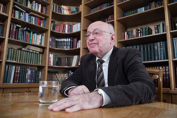 S. Kurginianas.