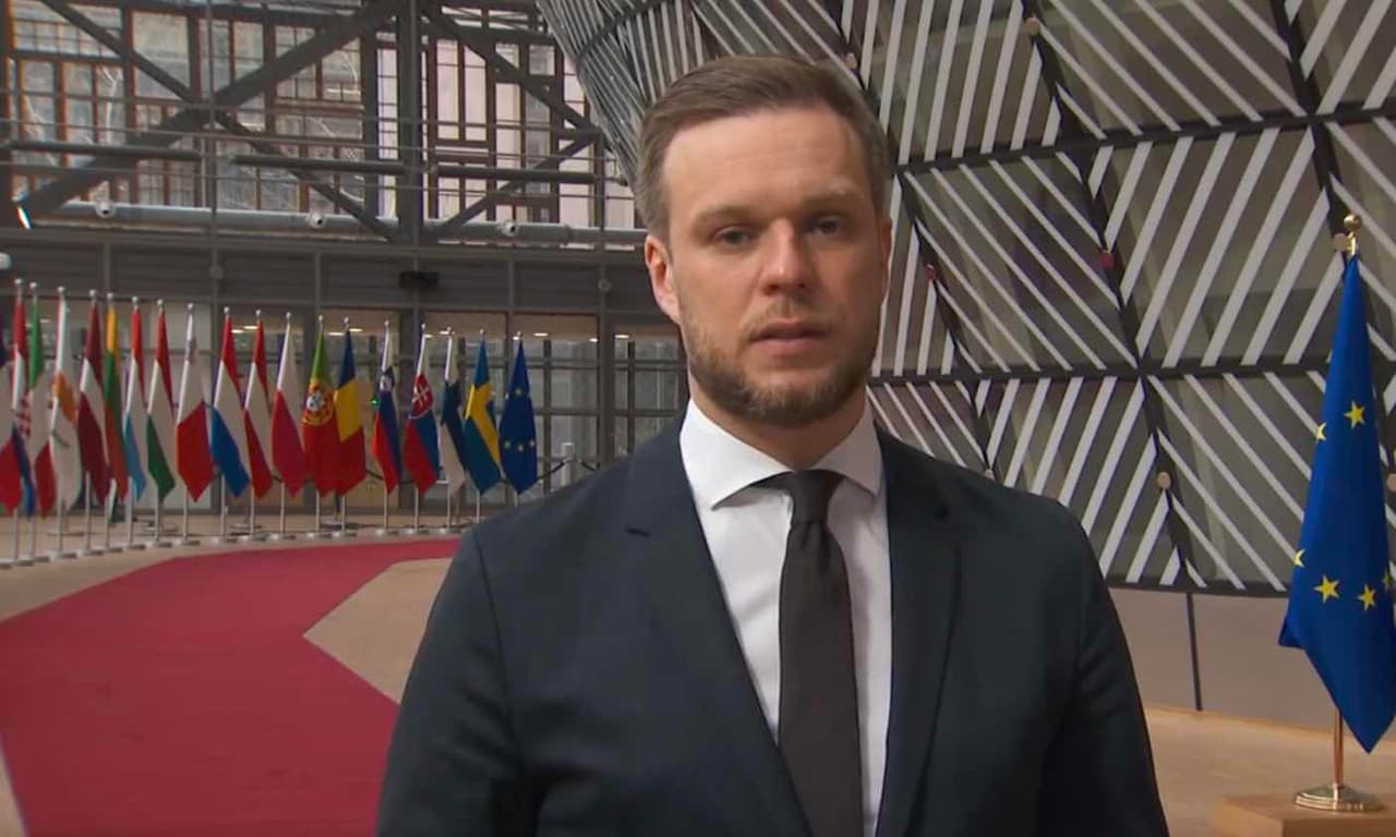 G. Landsbergis.