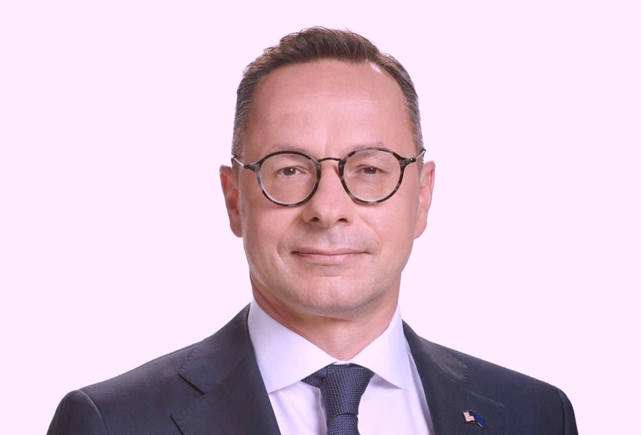 Ž. Pavilionis.