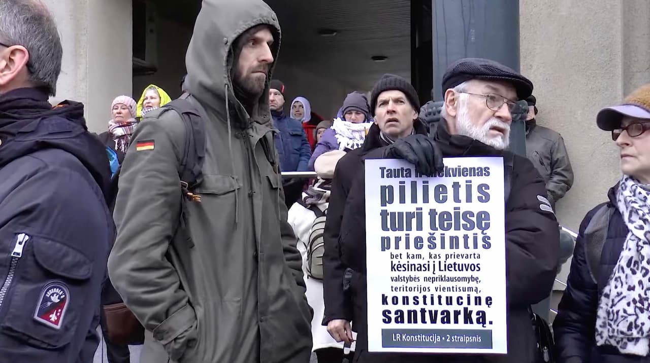 Minėjimas virto visišku valdžios fiasko