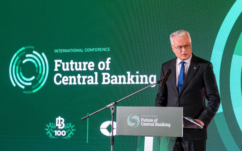 G. Nausėda priminė lito sunakinimą ir pasigyrė drąsiais Lietuvos banko pasiekimais