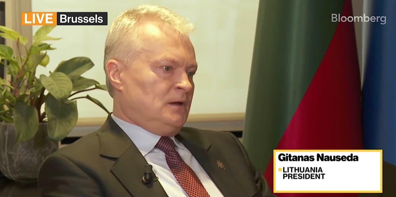 Nausėda: turime priversti Putiną sėsti prie derybų stalo, pasitelkdami jėgą