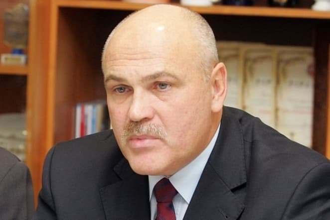 Teisme pareiškęs, kad Gatajevų byloje VSD neturėjo jokio intereso, buvęs saugumietis D. Šumskis klampina ir Kauno apygardos prokuratūrai vadovavusį Kęstutį Betingį: juk būtų ne tik labai negerai, bet gal net ir nusikalstama, jei jo sprendimu VSD buvo įtraukta į buitinę bylą, niekaip nesusijusią su nacionaliniu saugumu. Aliaus Koroliovo (ELTA) nuotr.