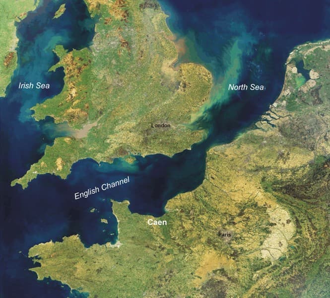 Mėgindama perplaukti Lamanšo sąsiaurį mirė britė
