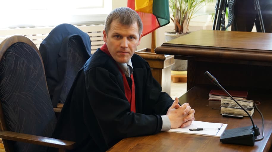 Ekspertai.eu tikslas - ne tik prisidėti prie visiško E. Kusaitės išteisinimo, bet ir pasiekti, kad tokie veikėjai, kaip prokurorai J. Laucius ar M. Dūda (nuotraukoje) anksčiau ar vėliau patys atsisėstų į teisiamųjų suolą. Nuotr. E.eu