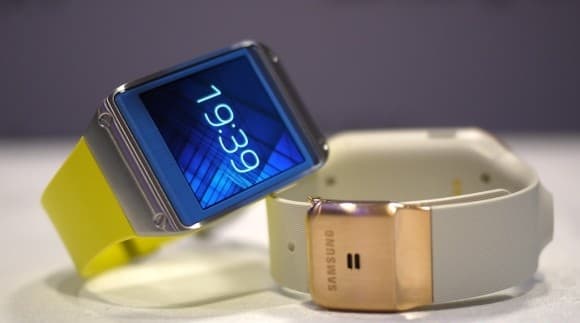 Kitąmet „Samsung“ išleis atnaujintą laikrodžio „Galaxy Gear“ versiją